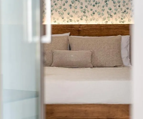 Sarmenti Agriresort * אוטרנטו